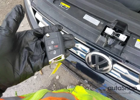 2021 Volkswagen Tiguan 2.0T Se/2.0T Se R-Line Black/2.0T Sel из США, поврежденный, VIN 3VV3B7AX8MM056235